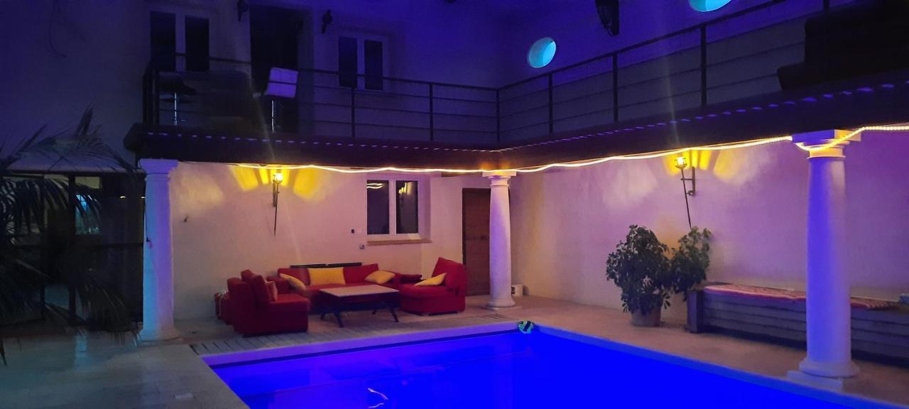 Domaine Des Francobelges - Appartements Lauris Ngoại thất bức ảnh
